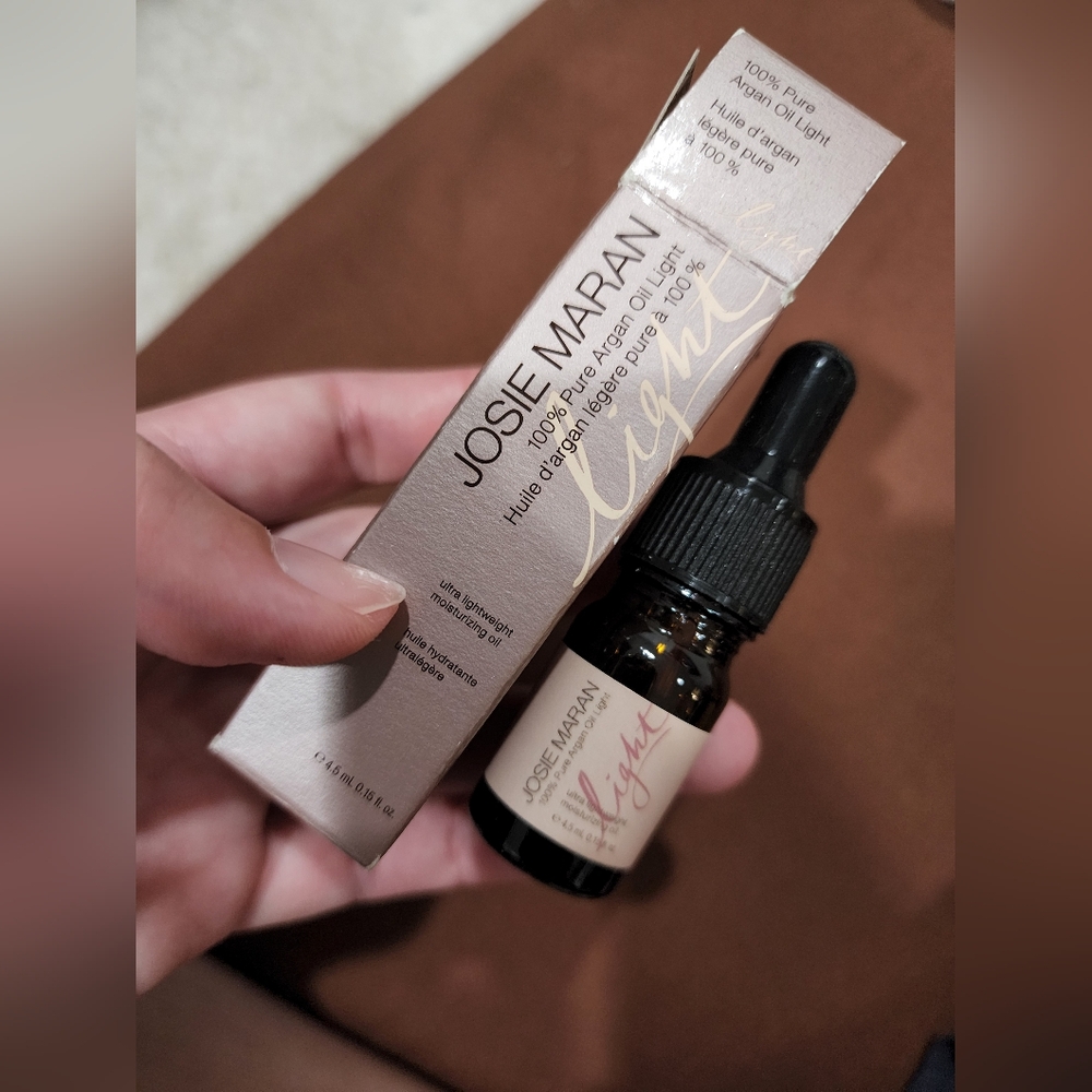 Josie Maran Moisturizing Argan Oil